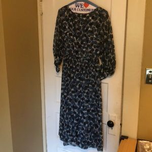 😘🎉👗Truly Vintage scoop back dress.
